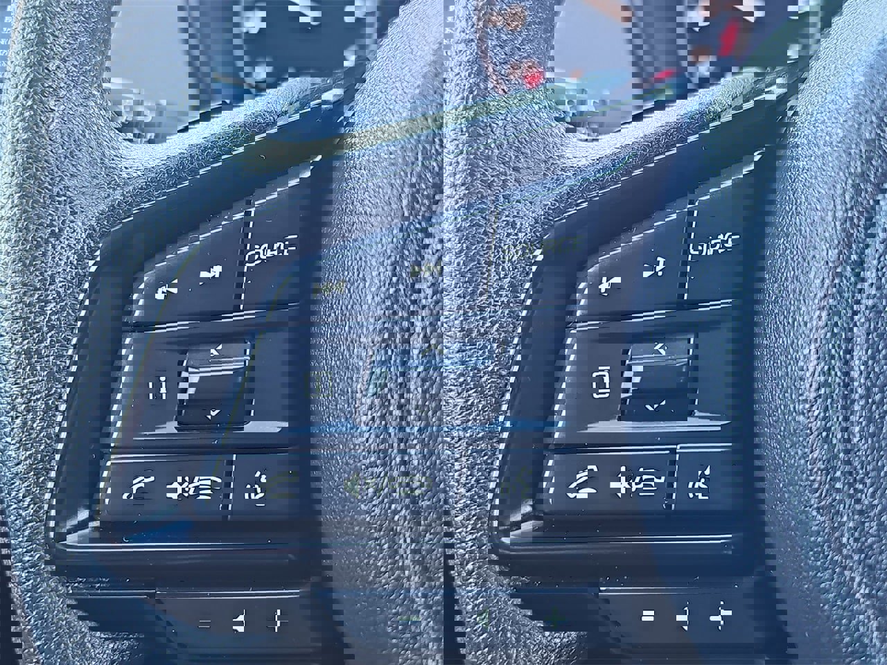 Certified 2024 Subaru Crosstrek 2.0i Premium image 17