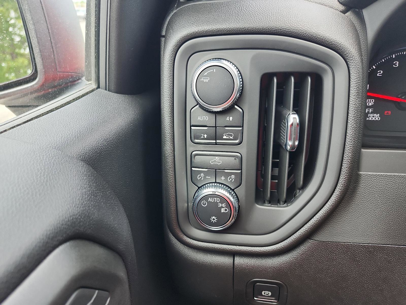 New 2026 GMC Sierra 1500 Pro w/ Graphite Edition AWD/4WD image 15
