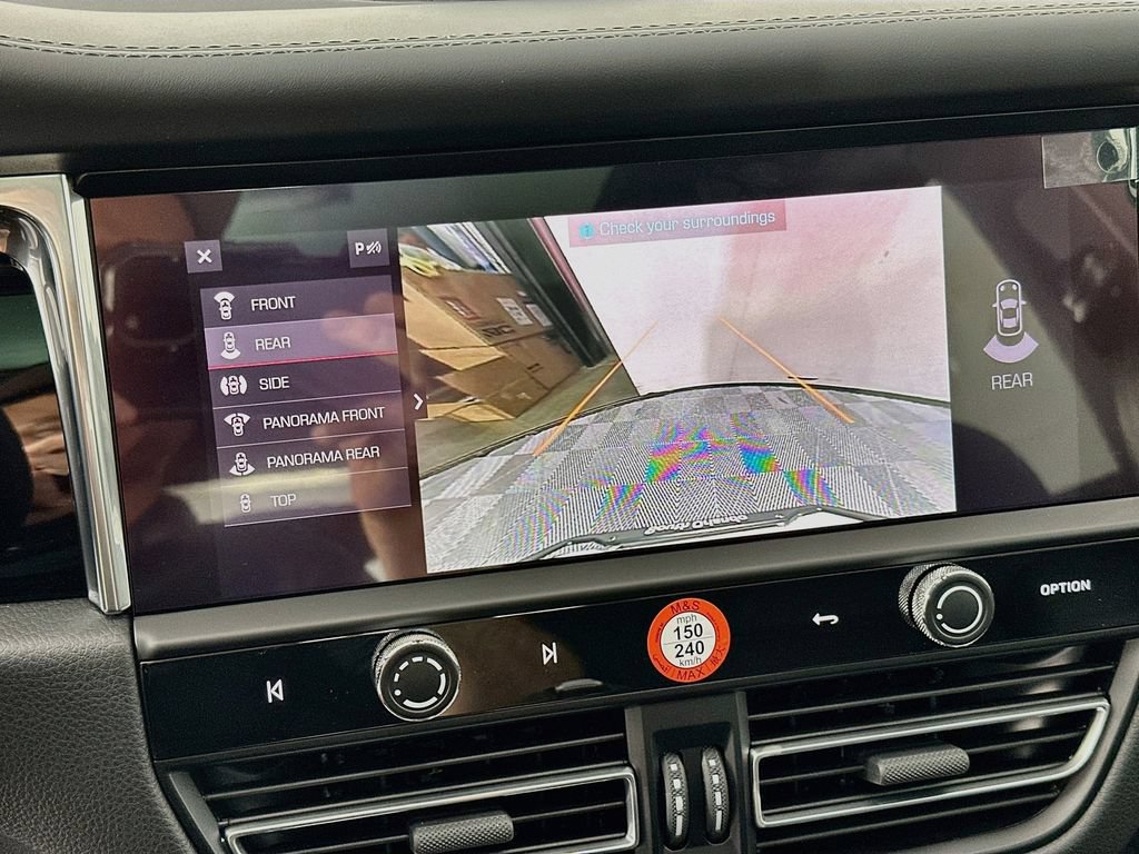 New 2026 Porsche Macan AWD/4WD image 17