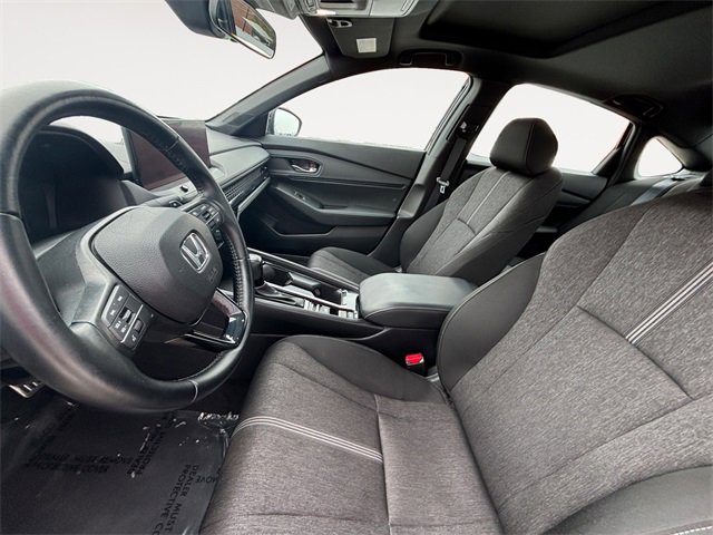 Used 2023 Honda Accord Sport image 9