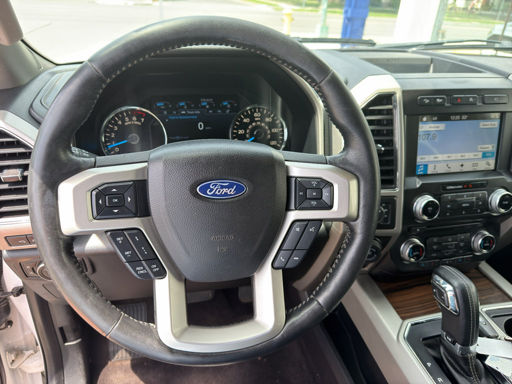 Used 2017 Ford F150 Lariat w/ Equipment Group 502A Luxury AWD/4WD image 11