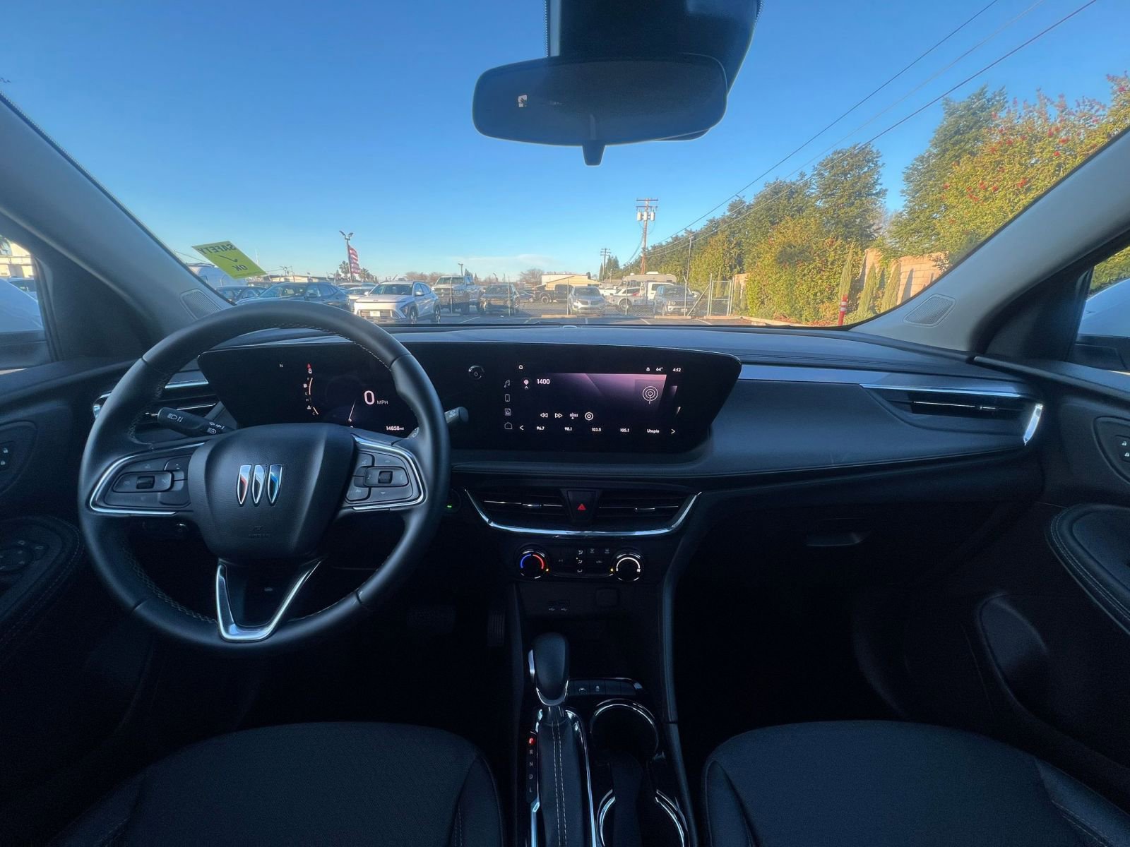 Used 2025 Buick Encore GX Preferred image 33