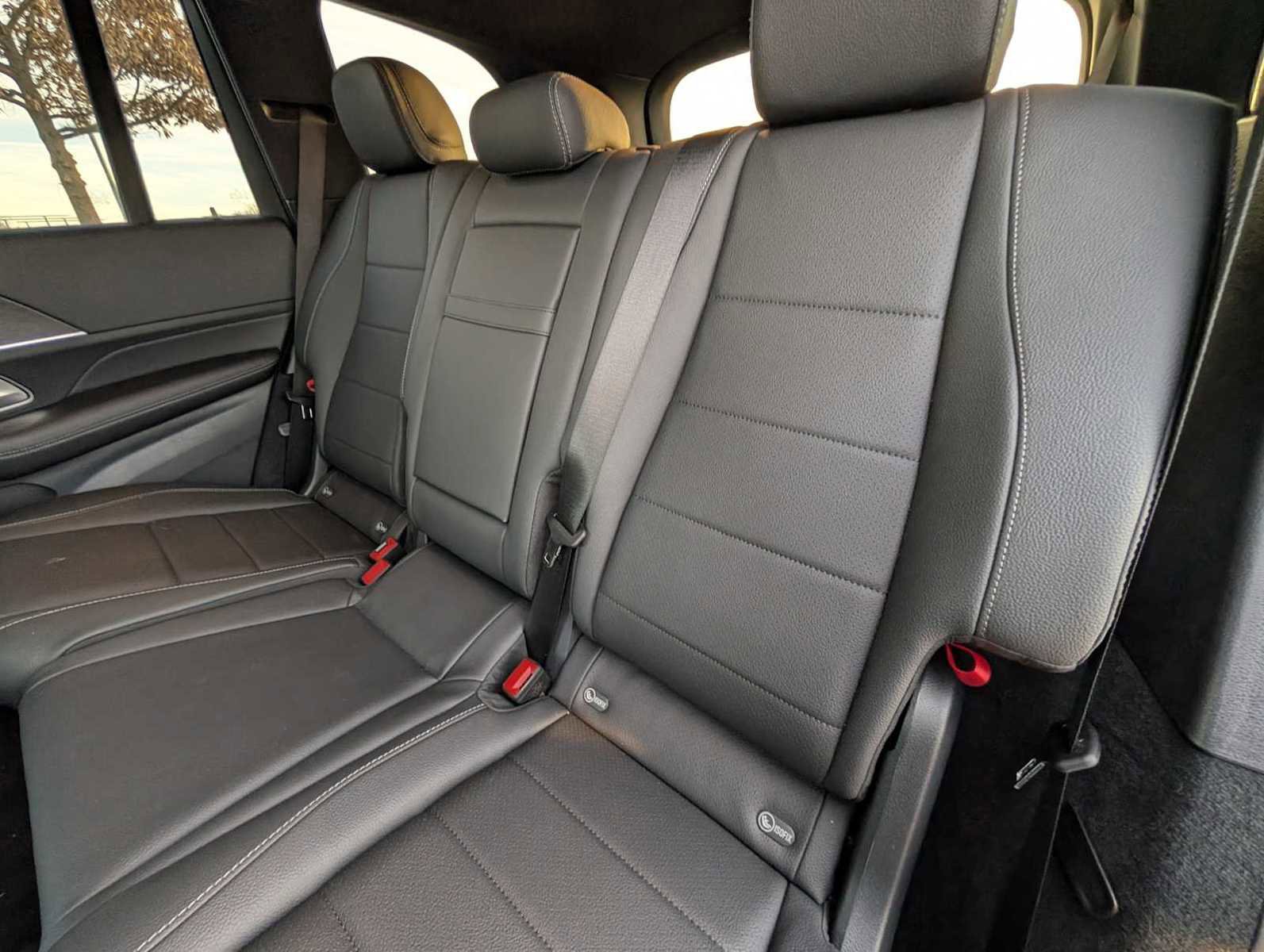 Used 2025 Mercedes-Benz GLS 450 4MATIC image 26