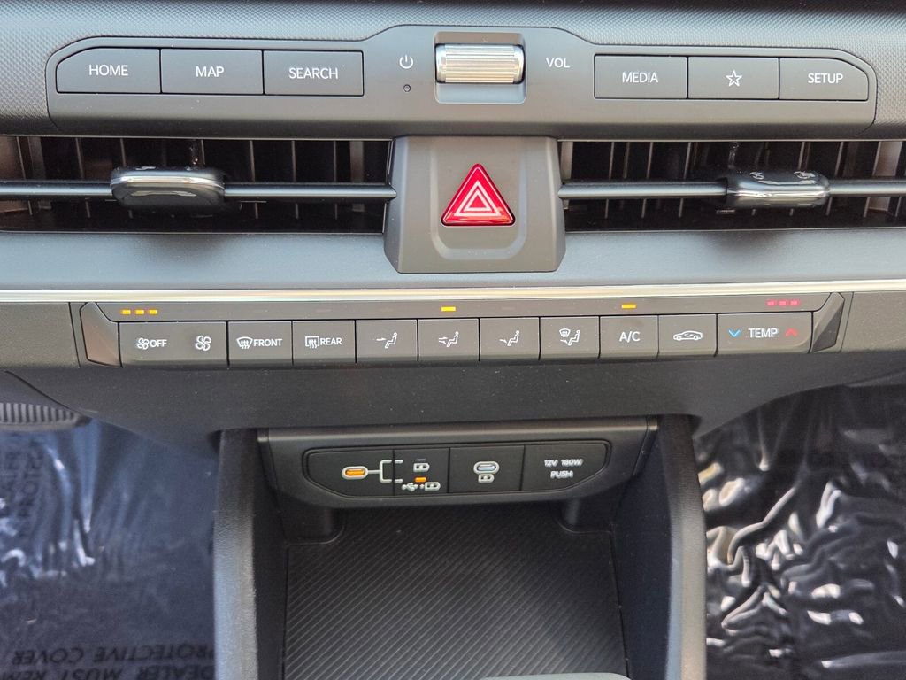 Used 2025 Kia K4 LXS image 20