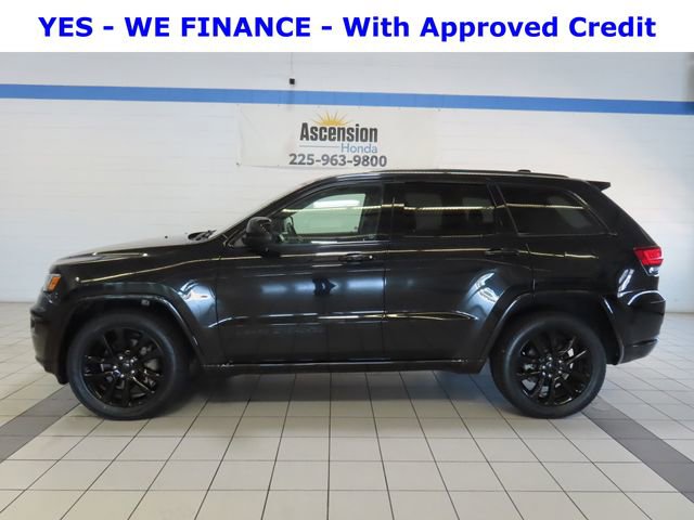 Used 2021 Jeep Grand Cherokee Laredo X RWD image 3