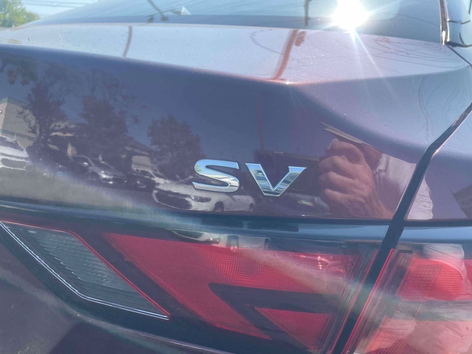 Used 2024 Nissan Sentra SV FWD image 8