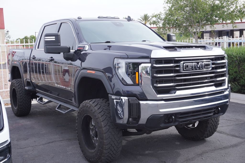 Certified 2024 GMC Sierra 2500 SLE w/ SLE Value Package; AWD/4WD image 3