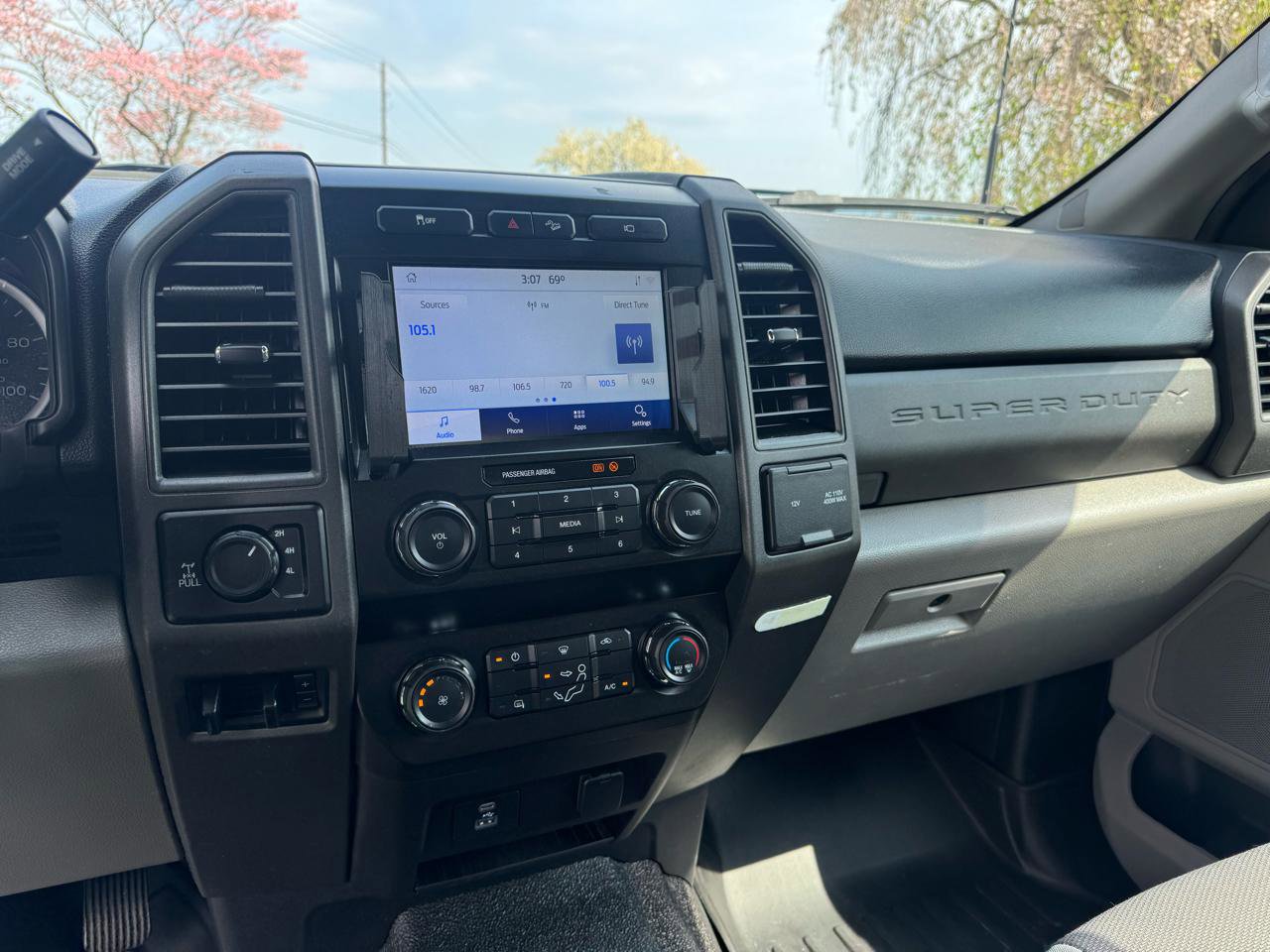Used 2021 Ford F250 XL w/ STX Appearance Package AWD/4WD image 13