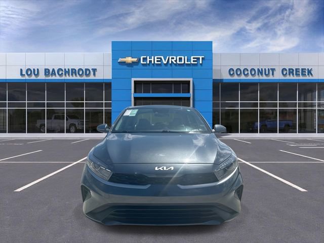 Used 2024 Kia Forte LXS FWD image 3