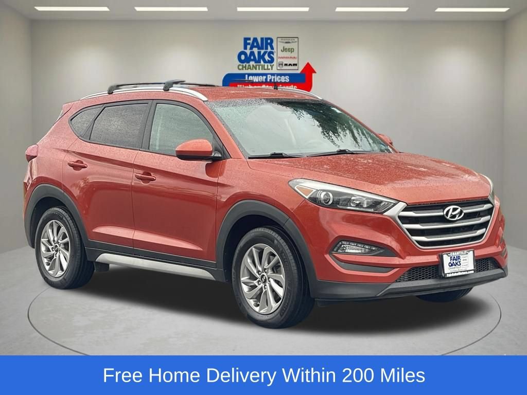 Used 2017 Hyundai Tucson SE w/ SE Popular Package 02