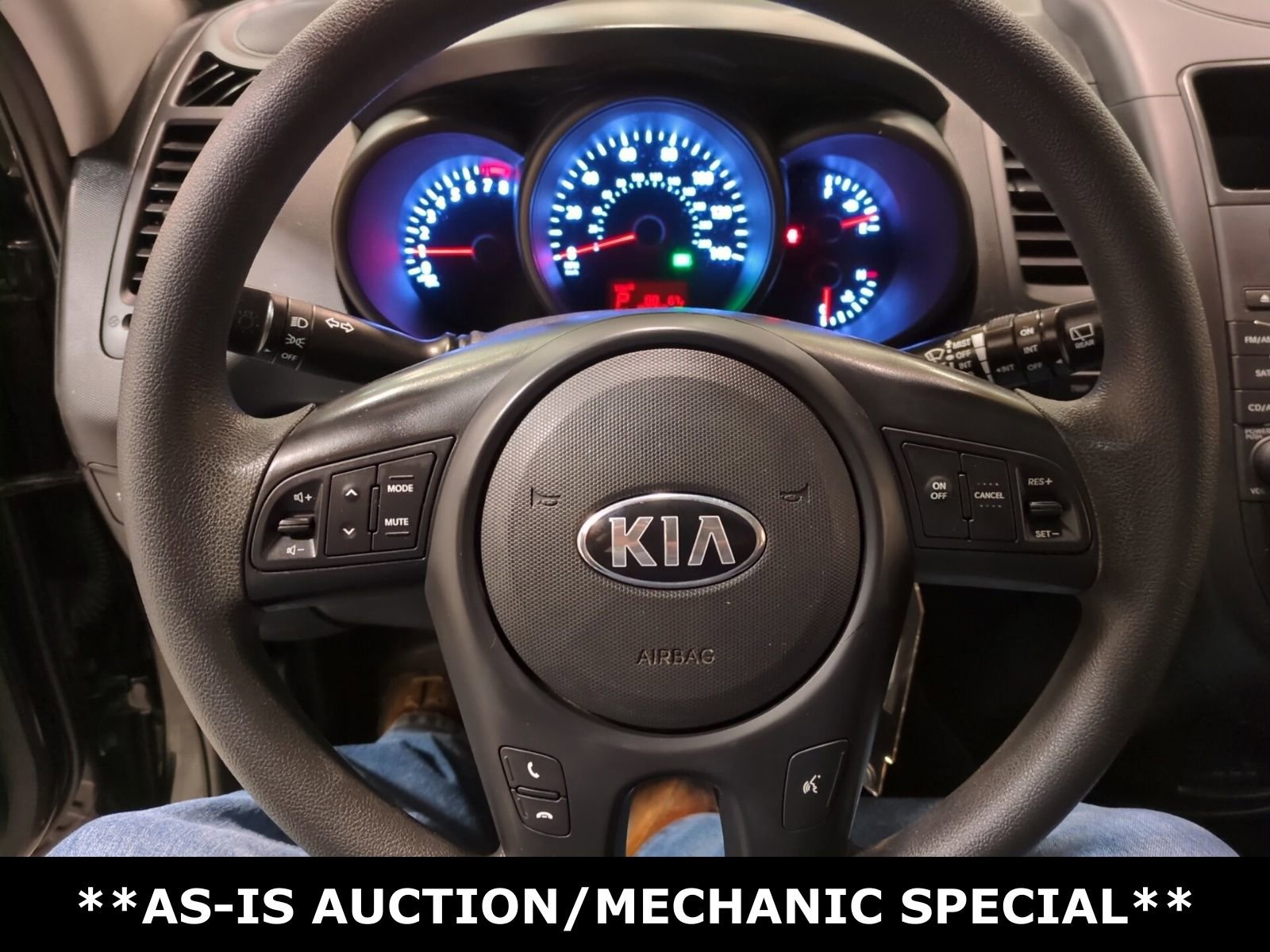 Used 2013 Kia Soul image 17