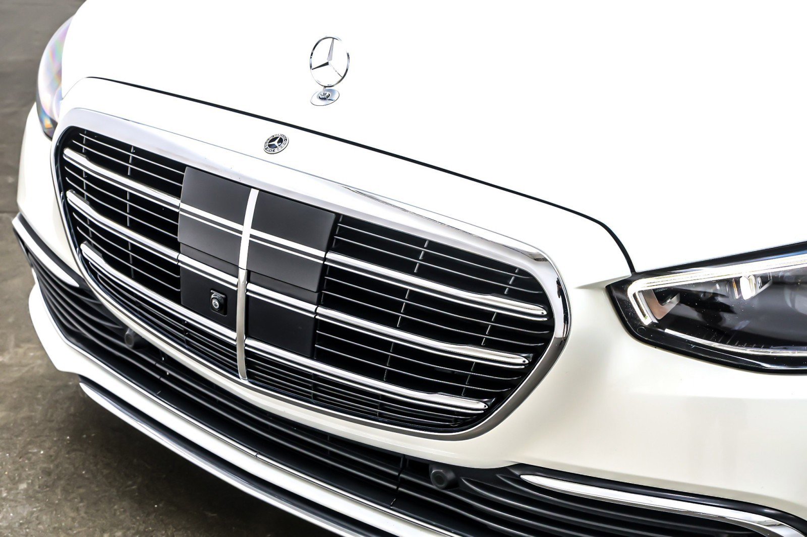 Certified 2023 Mercedes-Benz S 500 4MATIC image 14