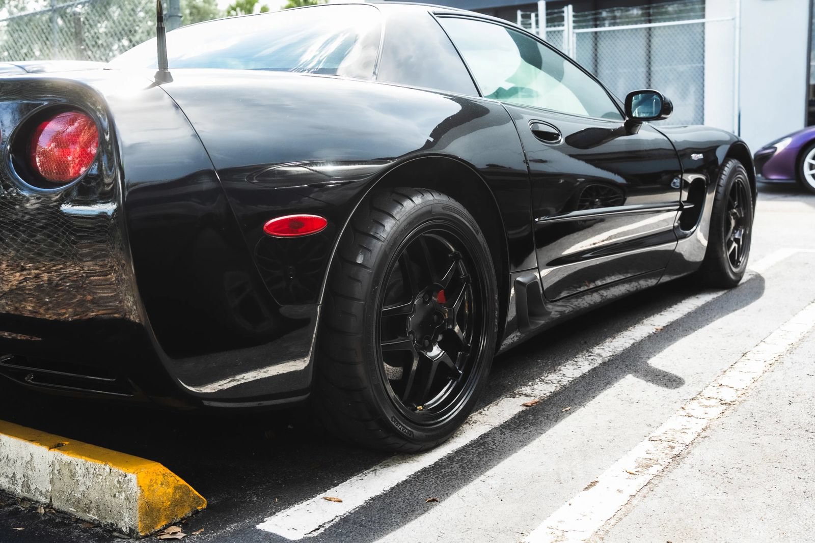 Used 2002 Chevrolet Corvette Z06 w/ Memory Pkg RWD image 8