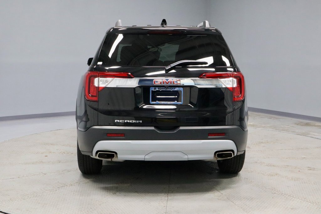 Used 2023 GMC Acadia SLT w/ LPO, Floor Liner Package image 12