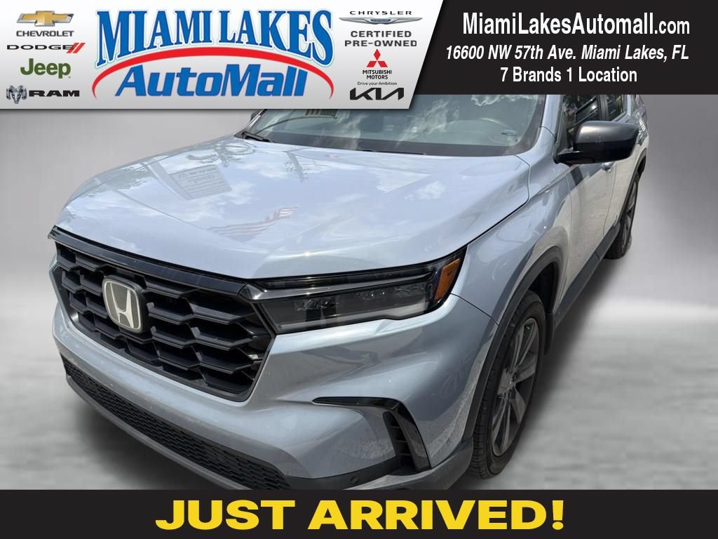 Used 2025 Honda Pilot Sport