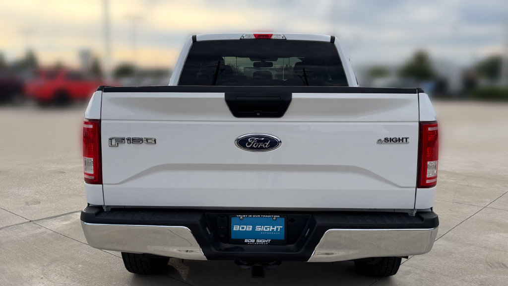 Used 2015 Ford F150 XLT w/ Equipment Group 301A Mid AWD/4WD image 4