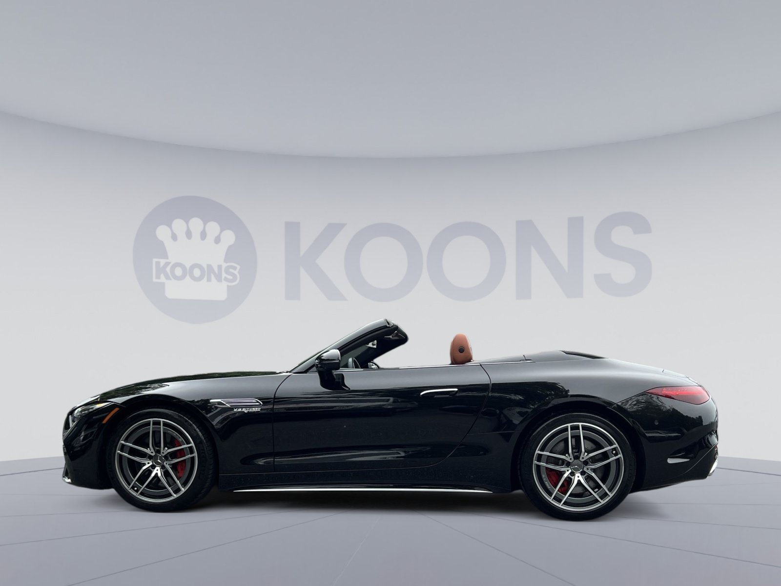 Certified 2022 Mercedes-Benz SL 55 AMG 4MATIC w/ Driver Assistance Package image 7