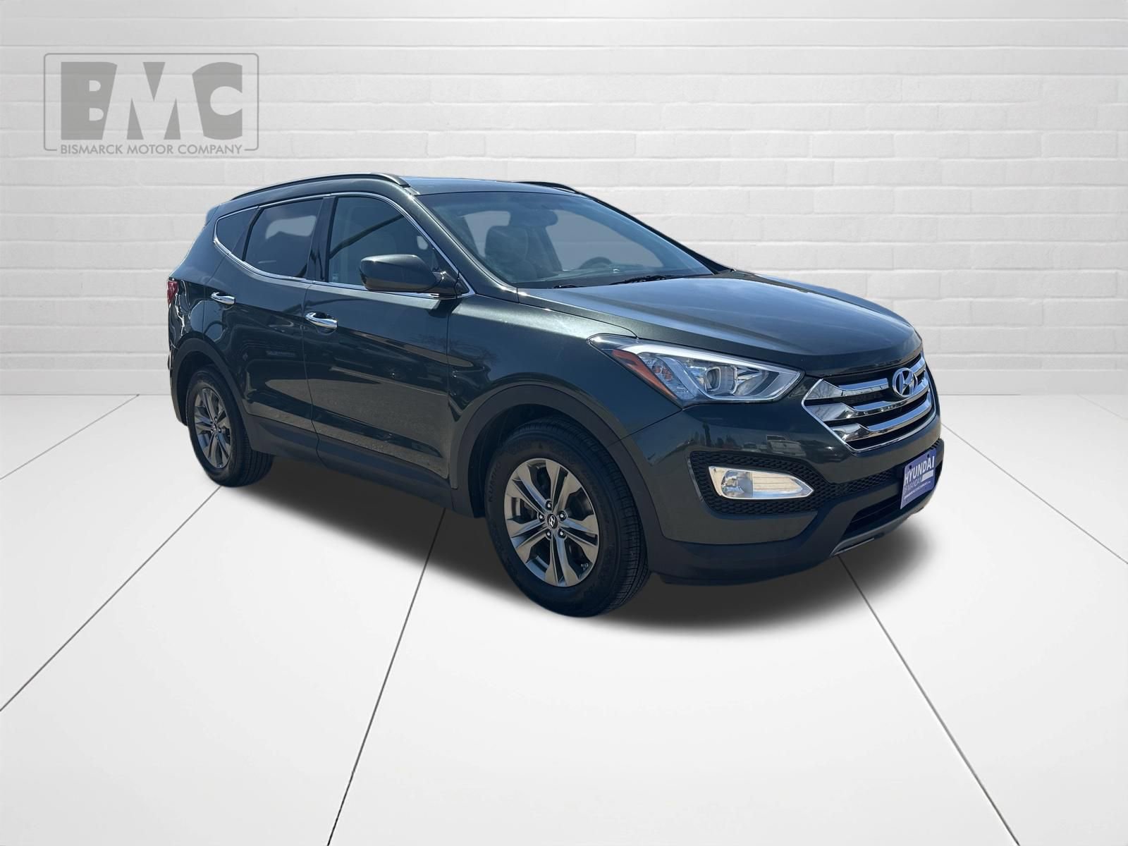Used 2014 Hyundai Santa Fe Sport w/ Popular Equipment Package 02 AWD/4WD image 2