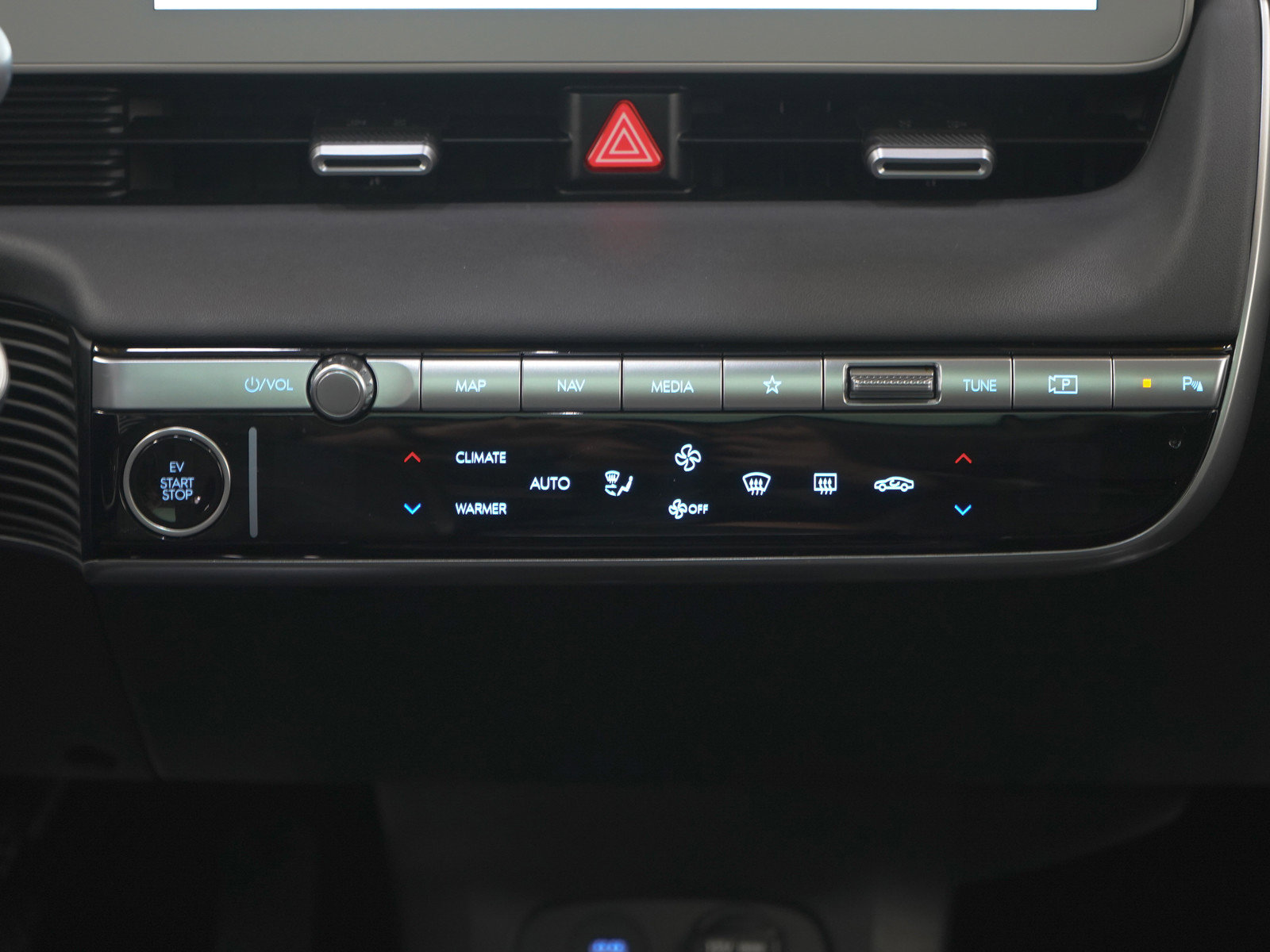 Used 2024 Hyundai Ioniq 5 Limited image 20