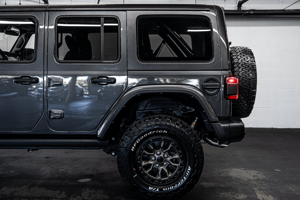 Used 2022 Jeep Wrangler Unlimited Rubicon w/ Trailer Tow Package AWD/4WD image 13