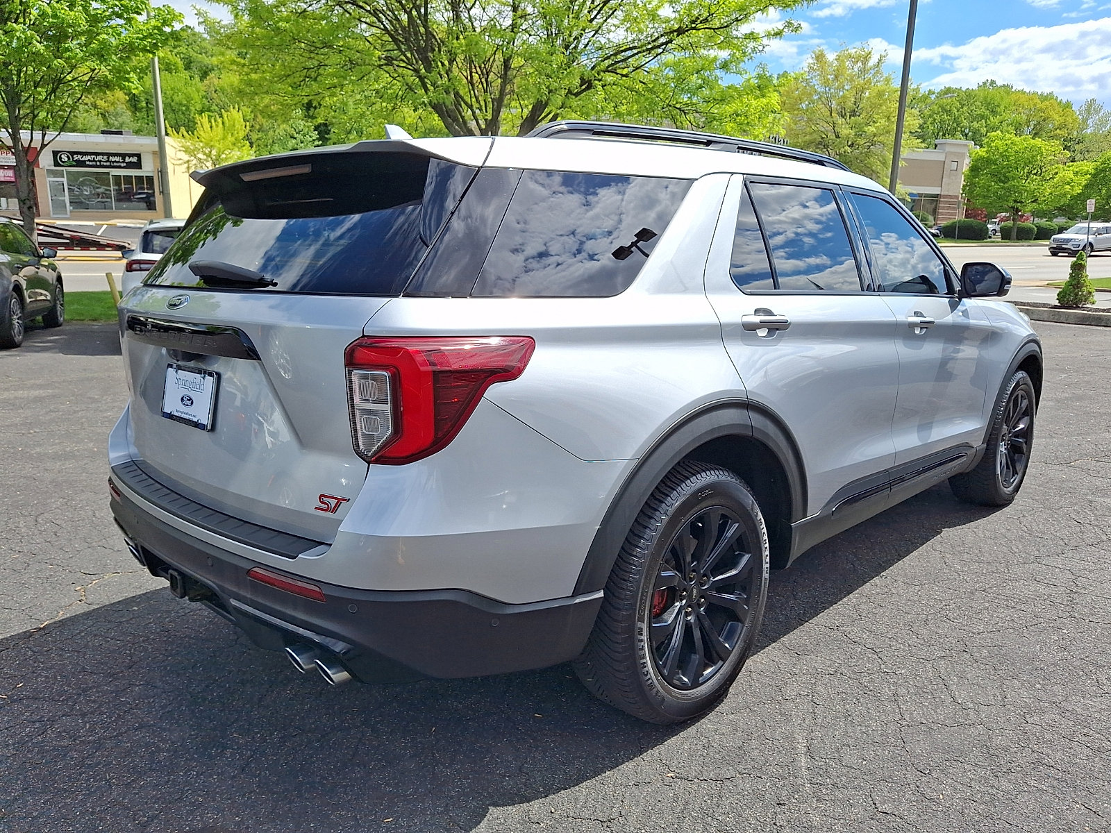 Used 2020 Ford Explorer ST AWD/4WD image 6