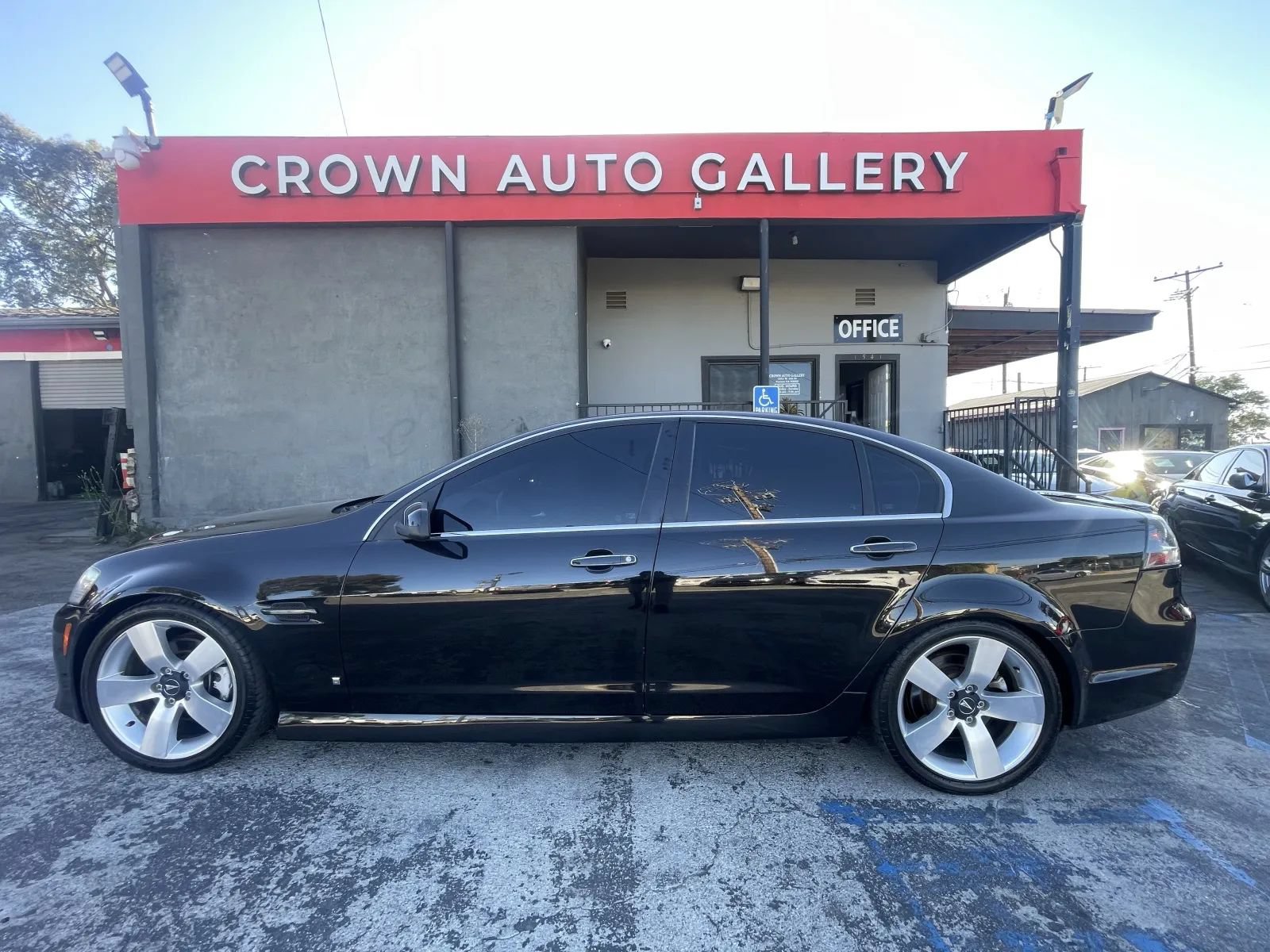 Used 2009 Pontiac G8 GT w/ Premium Package RWD image 6