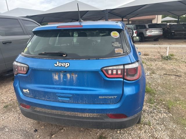 Used 2020 Jeep Compass Sport w/ Tech Group FWD image 5