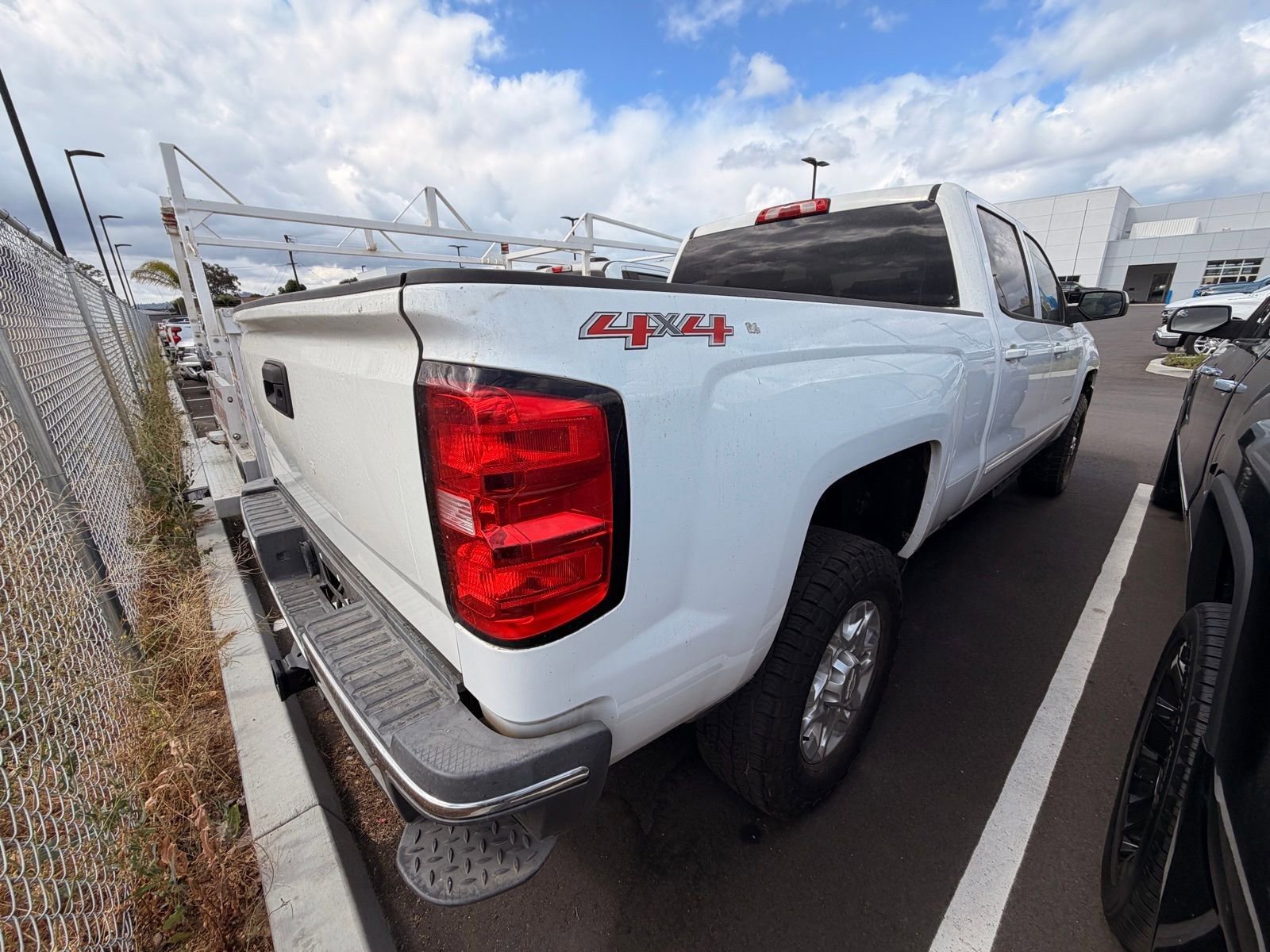 Used 2017 Chevrolet Silverado 2500 LT image 6