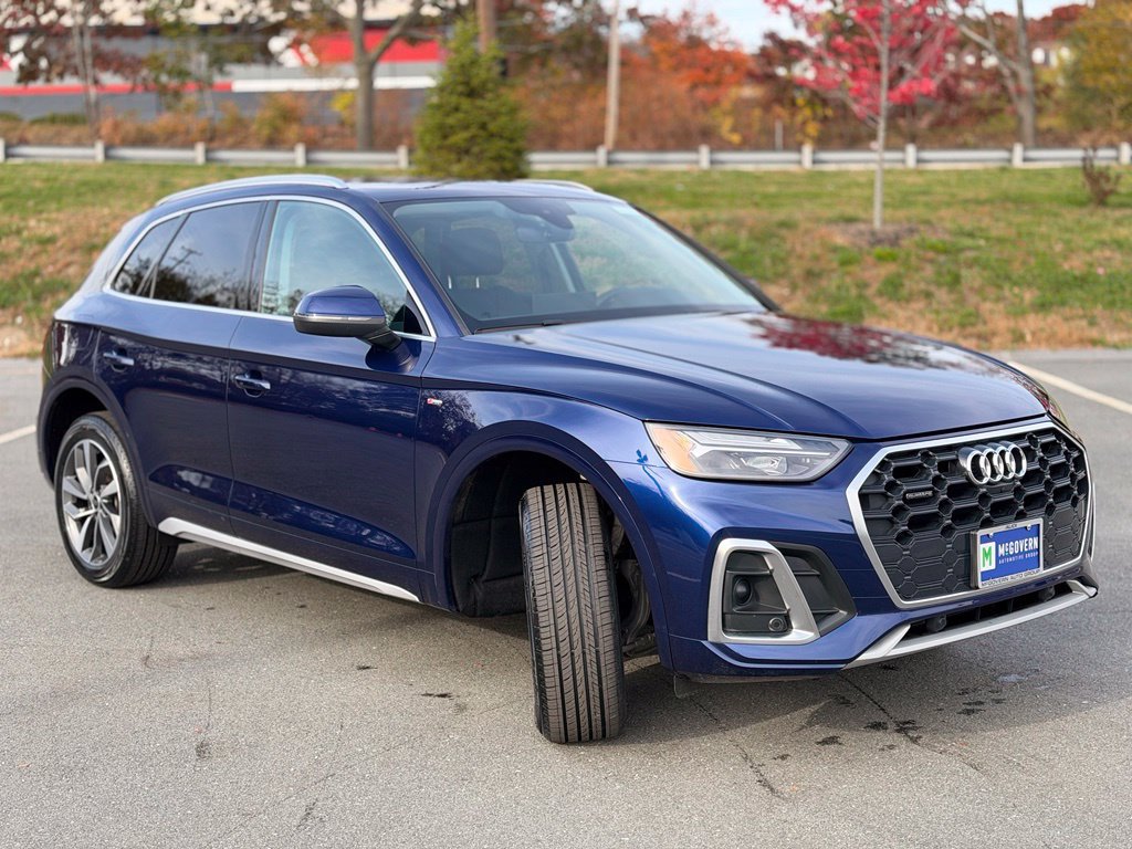 Used 2024 Audi Q5 2.0T Premium Plus w/ Premium Plus Package AWD/4WD image 9