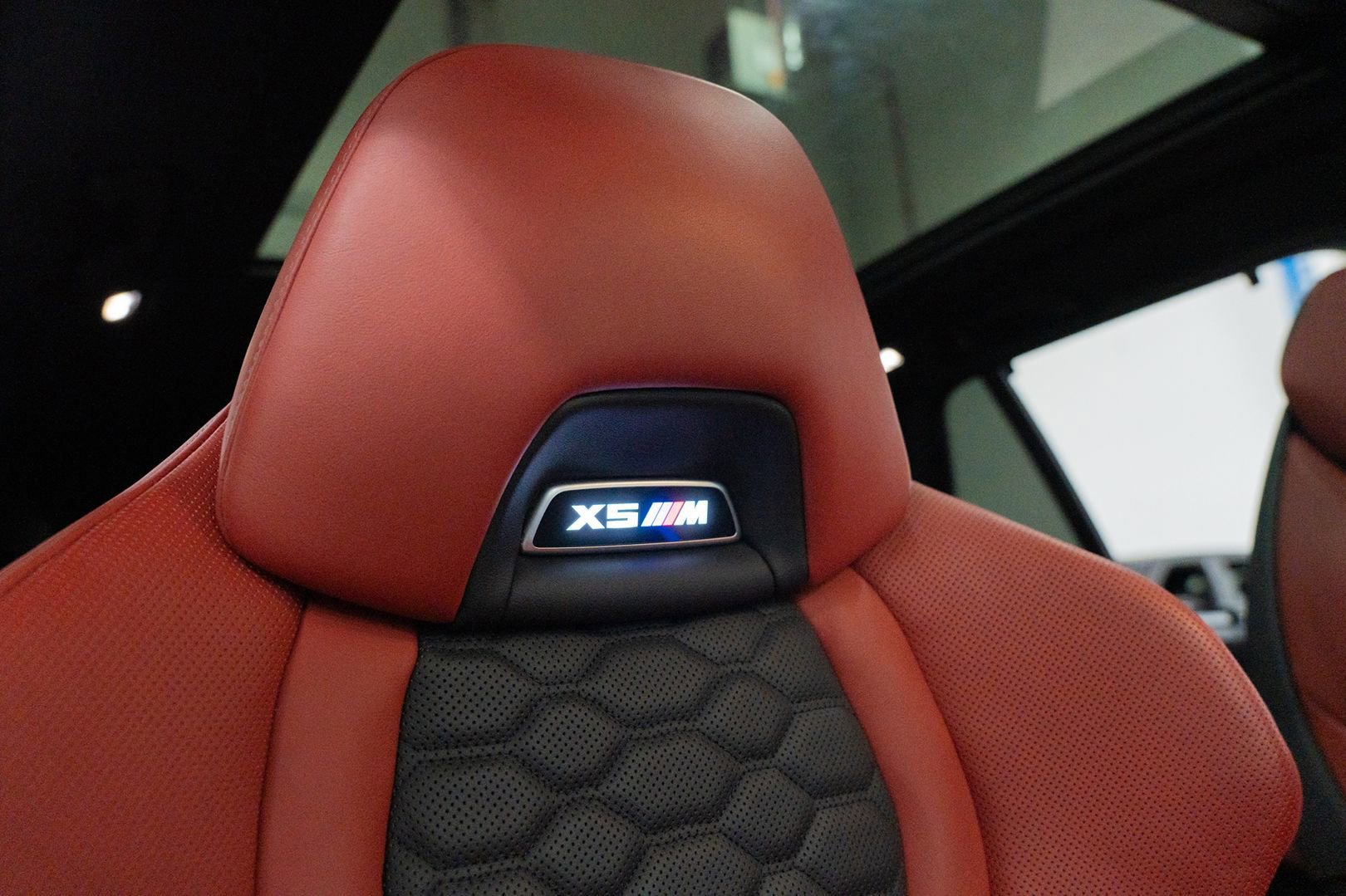 Used 2021 BMW X5 M w/ Competition Package image 36