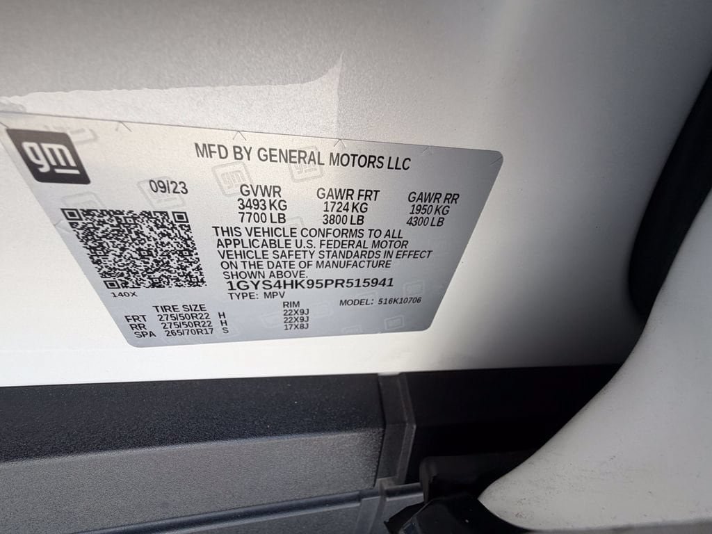 Used 2023 Cadillac Escalade V w/ LPO, ONYX Package AWD/4WD image 33