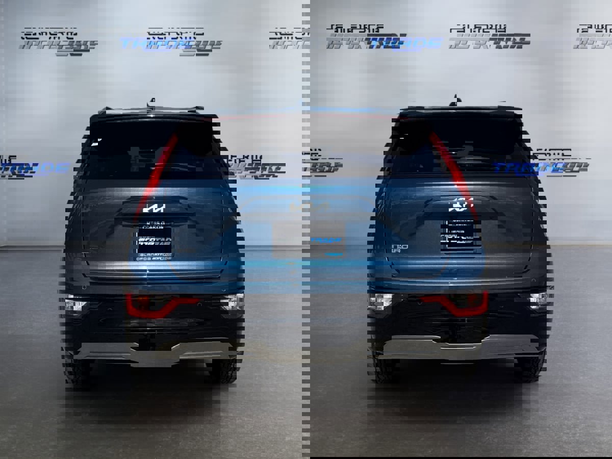 Used 2023 Kia Niro Wind w/ Wind Preserve Package image 6