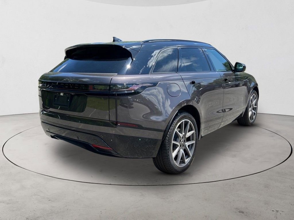 New 2026 Land Rover Range Rover Velar Dynamic SE image 5