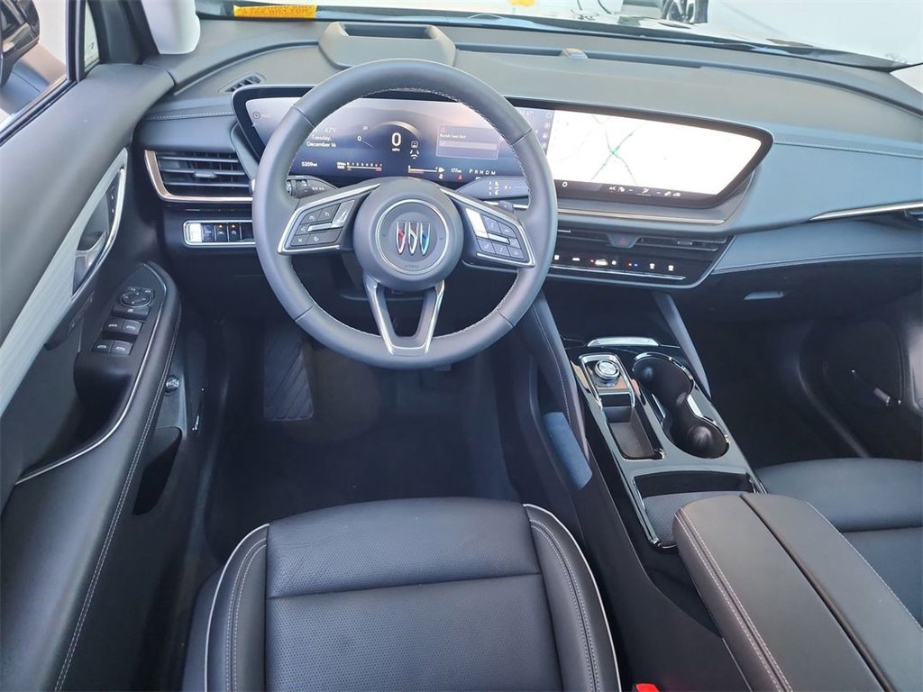 Certified 2025 Buick Envision Avenir image 10