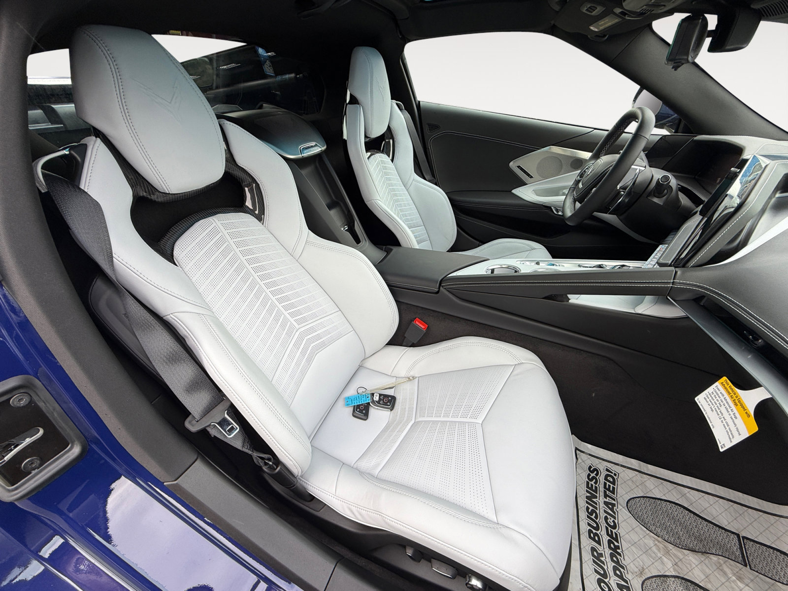 New 2026 Chevrolet Corvette Stingray Preferred Cpe w/ Z51 Performance Package RWD image 17