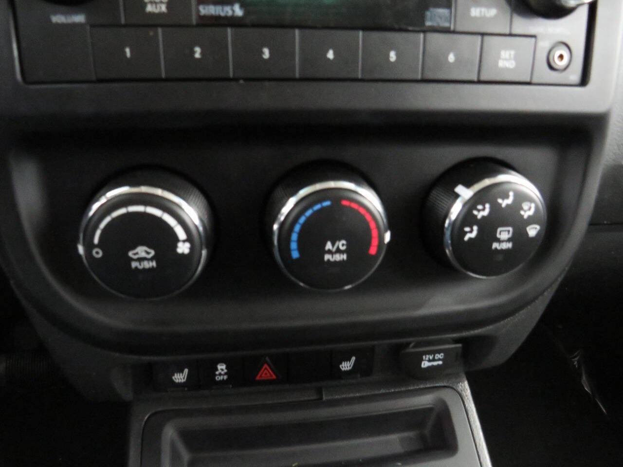 Used 2017 Jeep Patriot Sport w/ Power Value Group image 18