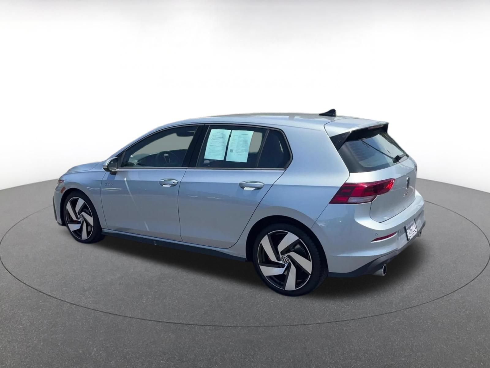 Used 2026 Volkswagen Golf S FWD image 8