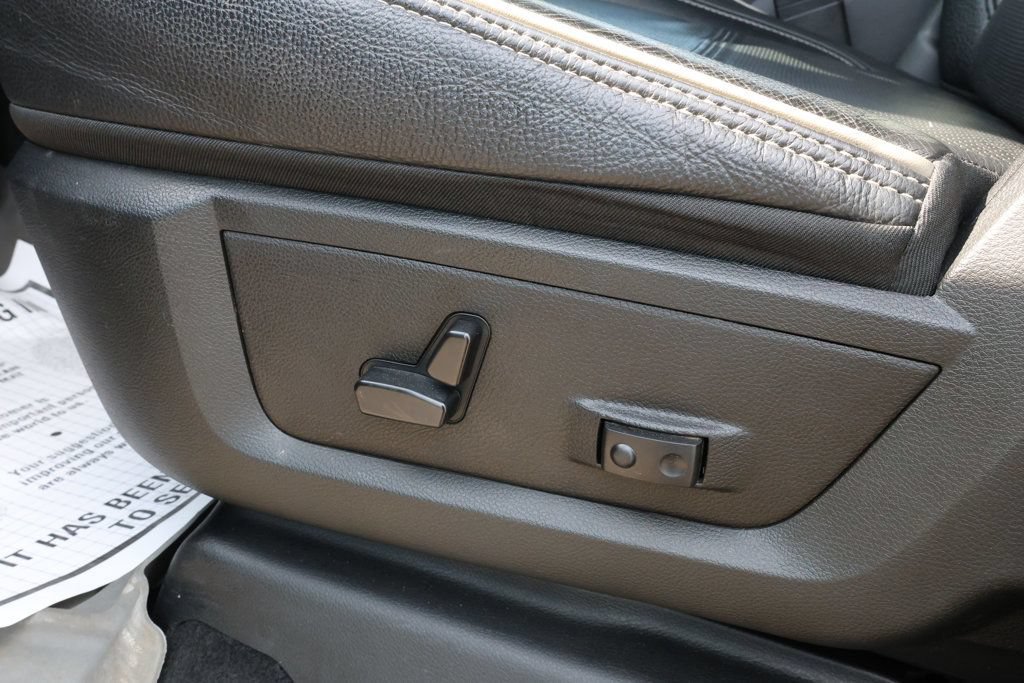 Used 2024 RAM 3500 Limited w/ Night Edition AWD/4WD image 11
