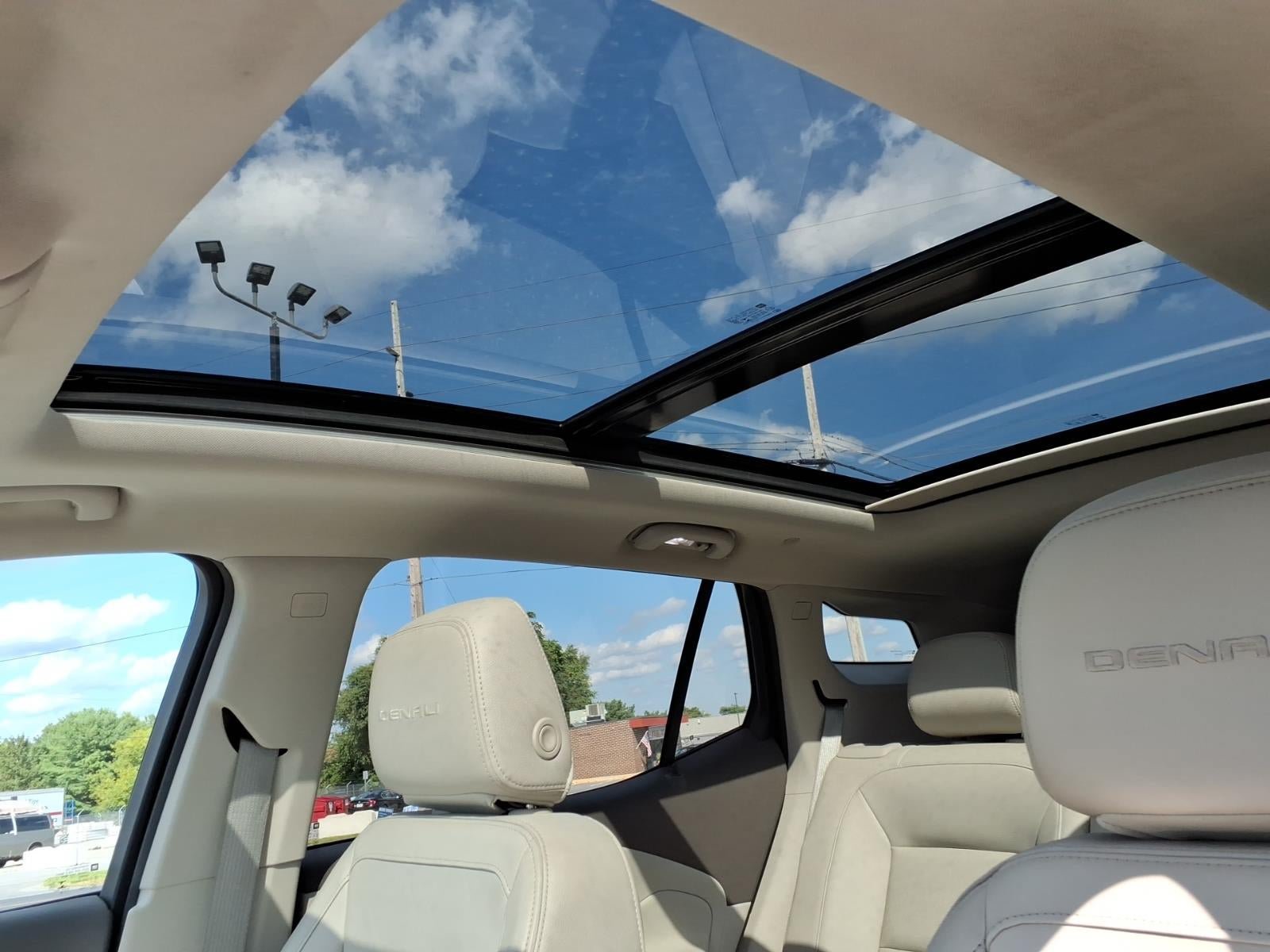 Certified 2018 GMC Terrain Denali AWD/4WD image 9