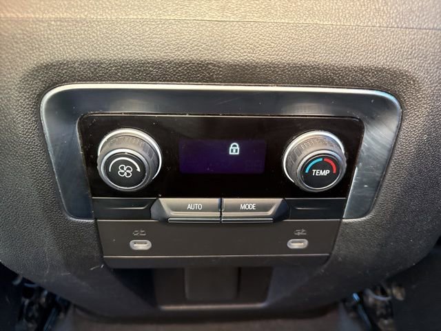 Used 2023 Chevrolet Suburban RST image 39