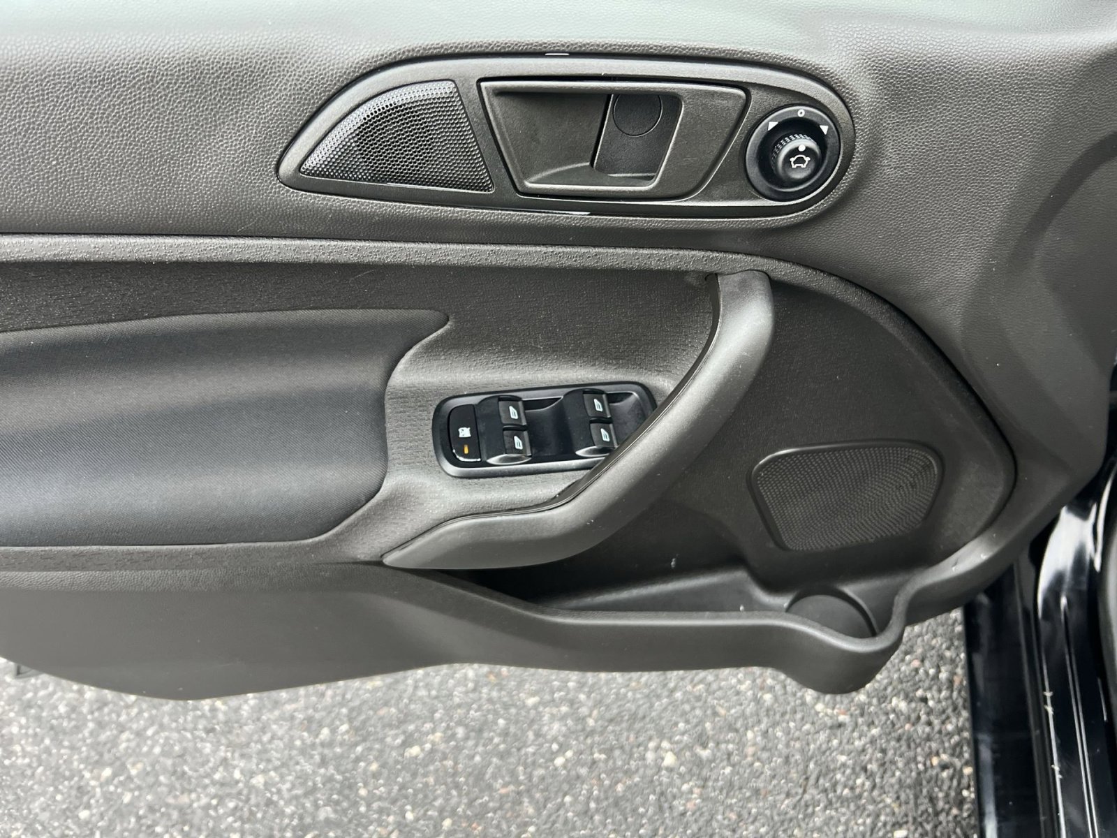 Used 2019 Ford Fiesta SE w/ Equipment Group 201A image 14