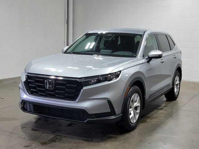 Used 2023 Honda CR-V LX image 2