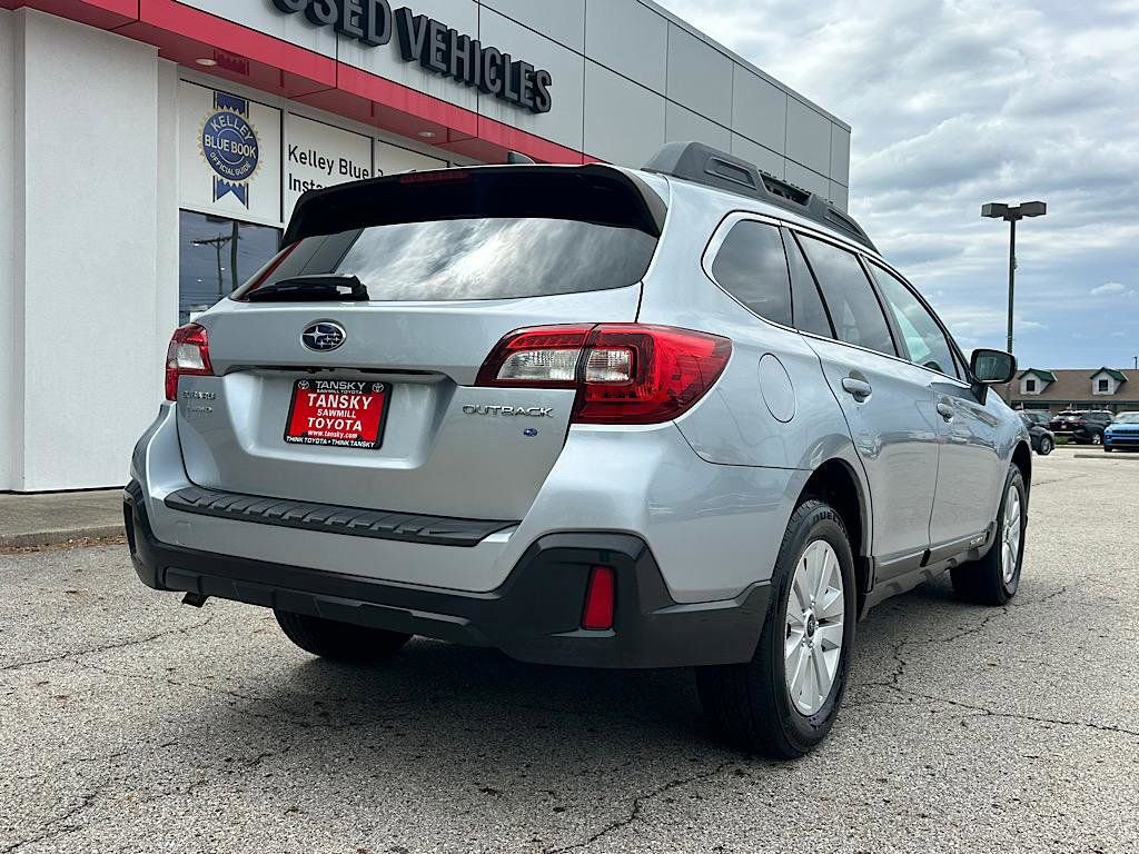 Used 2018 Subaru Outback 2.5i Premium AWD/4WD image 6