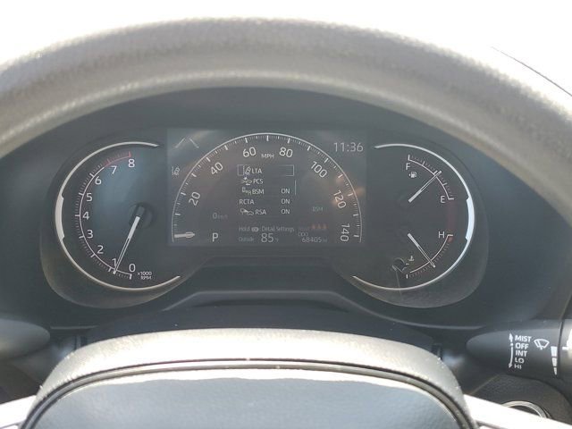 Used 2023 Toyota RAV4 XLE image 23