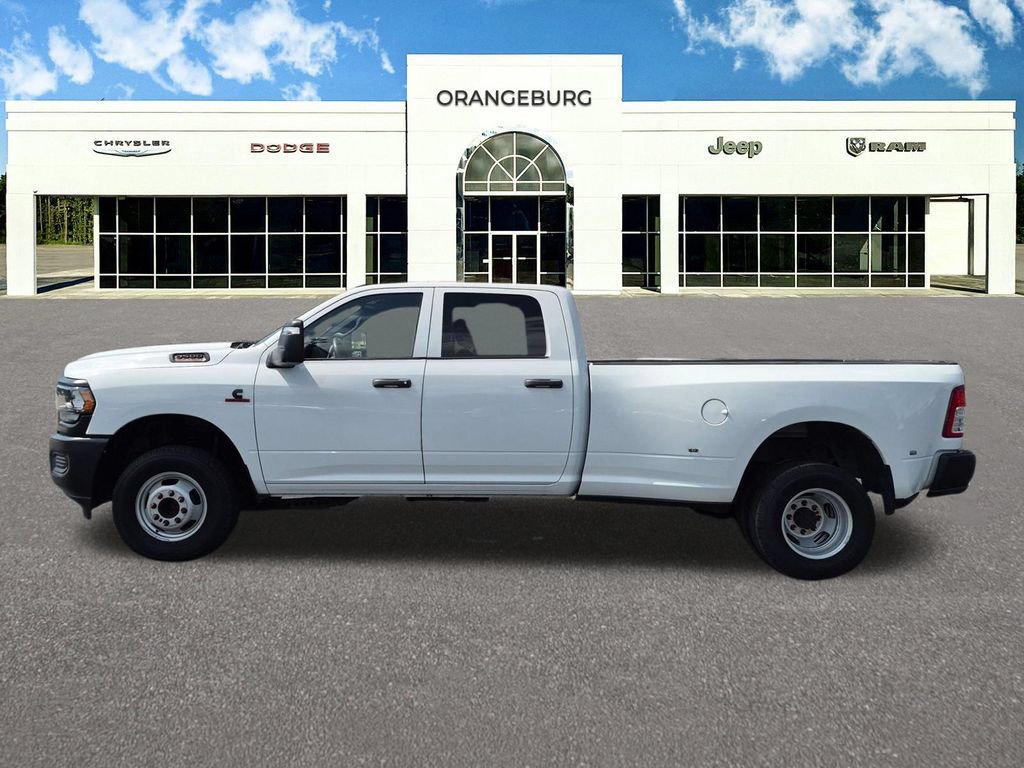 Used 2023 RAM 3500 Tradesman AWD/4WD image 6