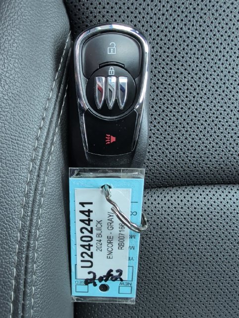 Used 2024 Buick Encore GX Sport Touring w/ Advanced Technology Package AWD/4WD image 27