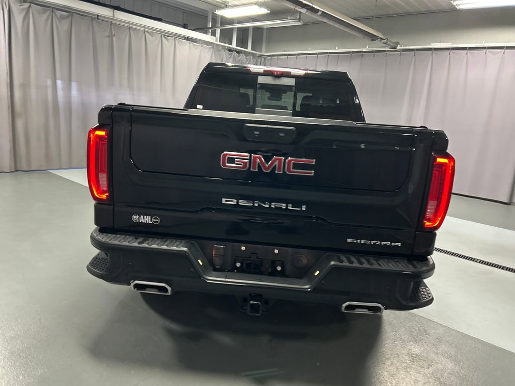 Used 2023 GMC Sierra 1500 Denali w/ Denali Reserve Package AWD/4WD image 6