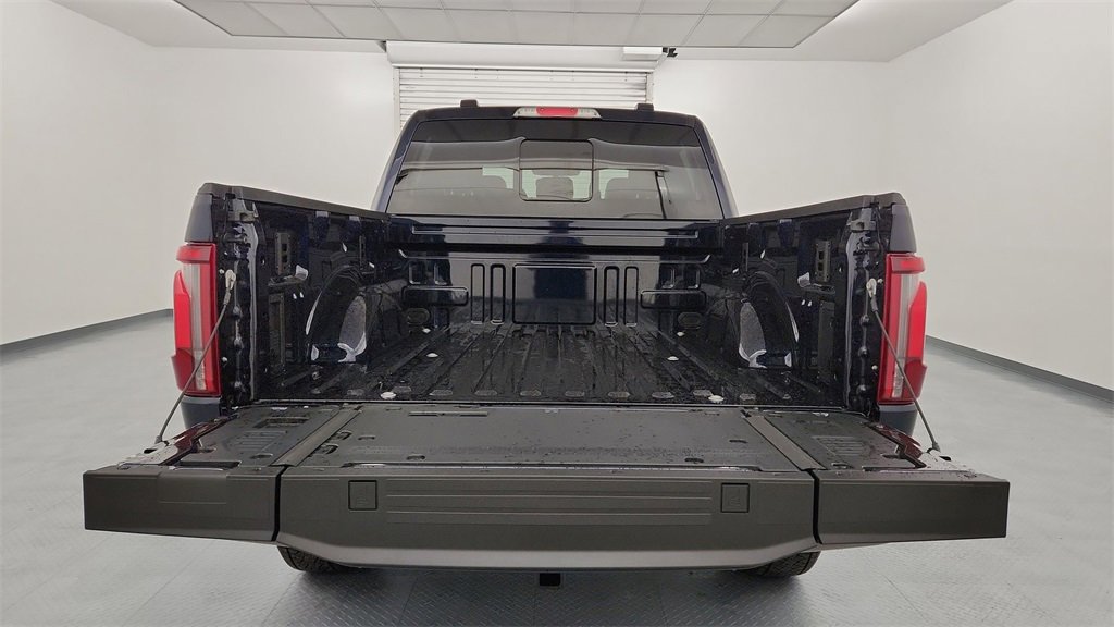 New 2025 Ford F150 King Ranch w/ FX4 Off-Road Package image 39