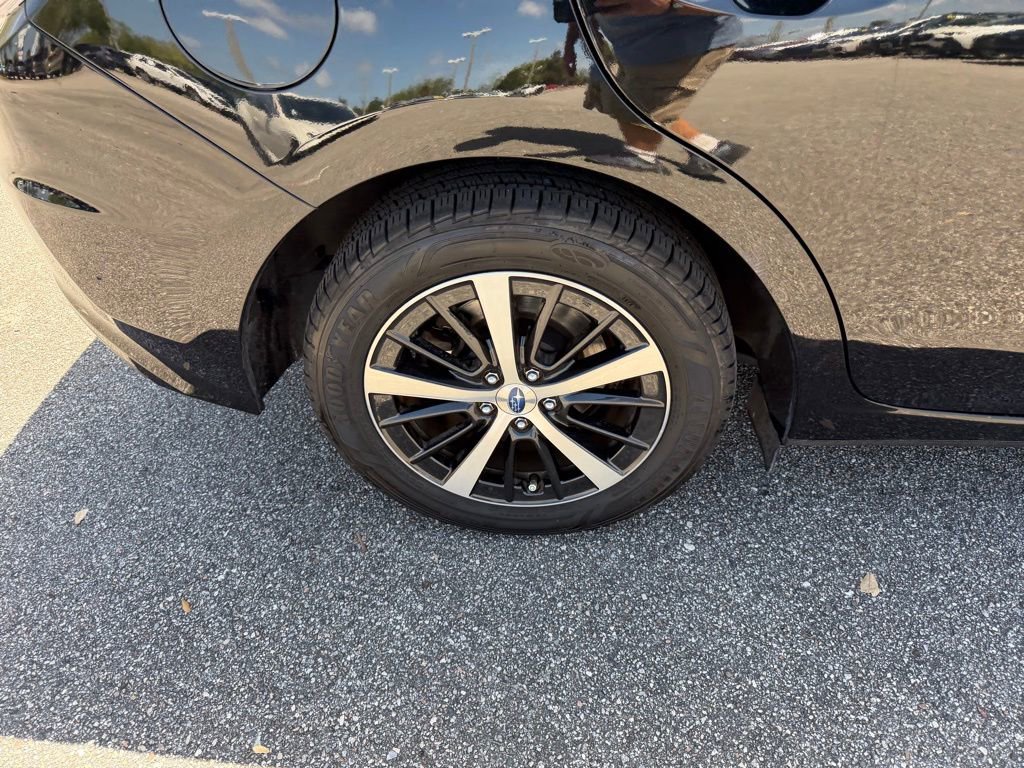 Used 2023 Subaru Impreza Premium image 4