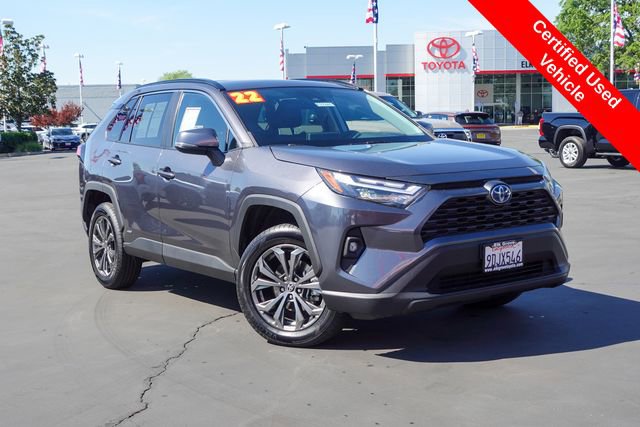 Certified 2022 Toyota RAV4 XLE Premium image 2